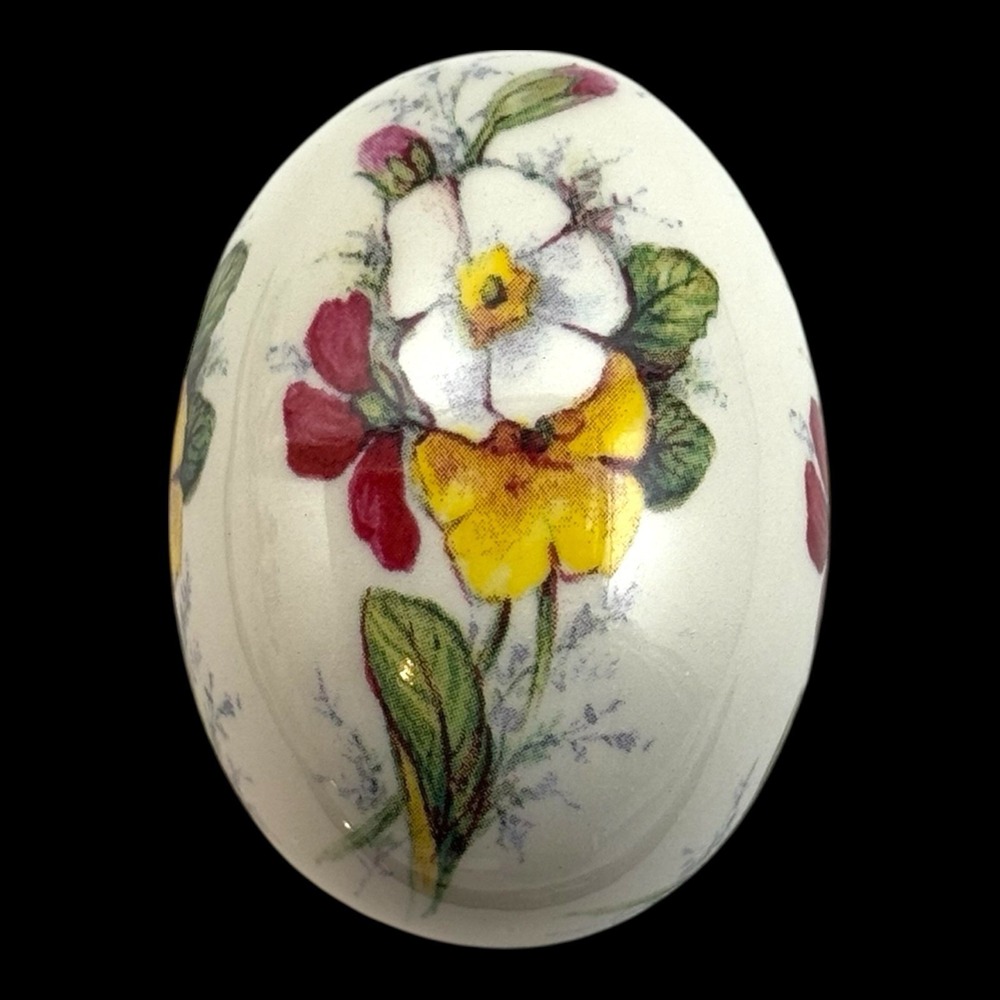VTG The Egg Lady Decorative Porcelain Ceramic Egg Wildflower Colorful Design‎
